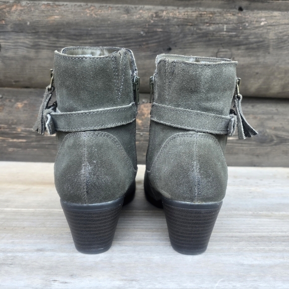 Earth Origins NEW!! Tori Olive Suede, Western, Block Heel, Comfort Bootie 8M - Picture 9 of 16